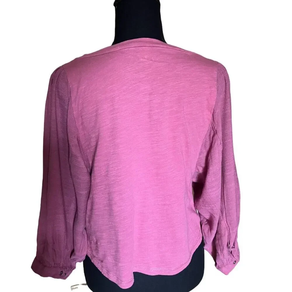 Akemi + Kin Anthropologie Berry Pink Square Neck T-Shirt Blouse XS